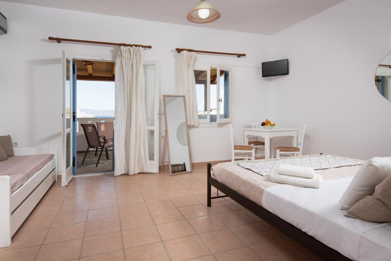 Aqua Naxos Apartments & Suites Agios Prokopios  Buitenkant foto