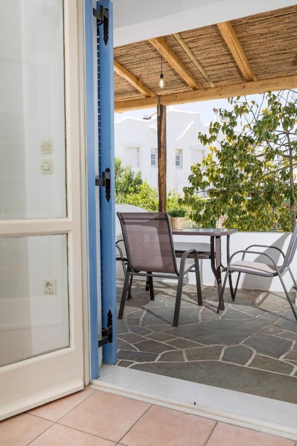 Aqua Naxos Apartments & Suites Agios Prokopios  Buitenkant foto