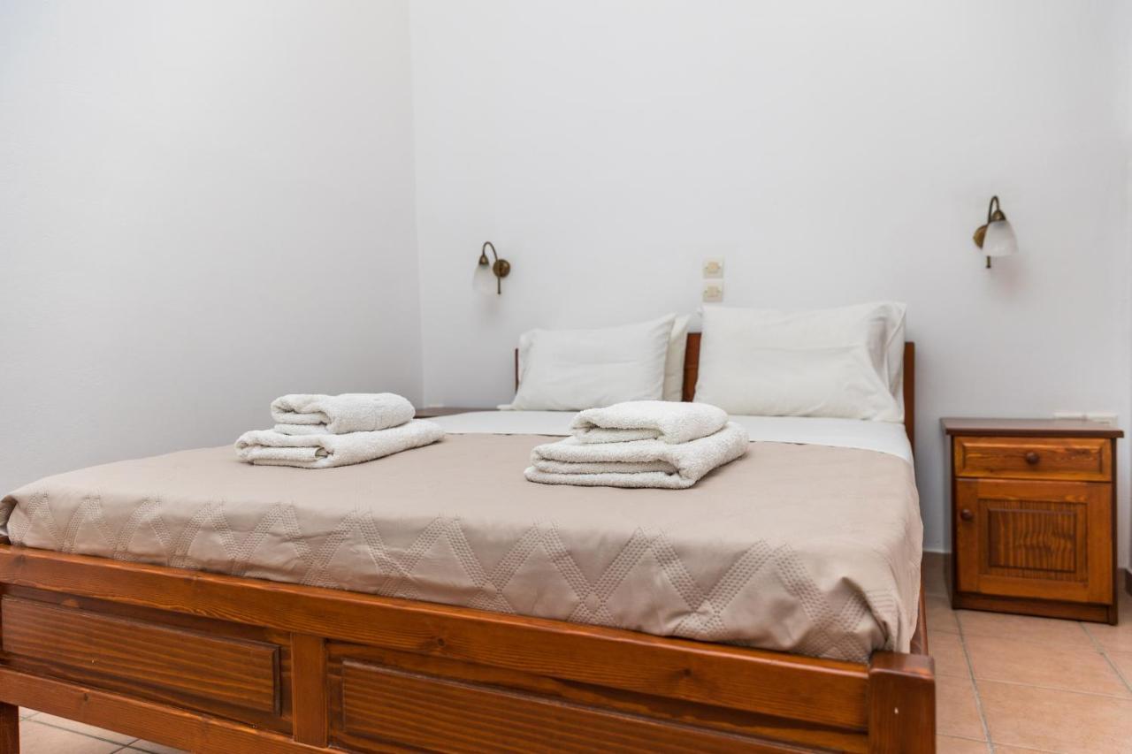 Aqua Naxos Apartments & Suites Agios Prokopios  Buitenkant foto