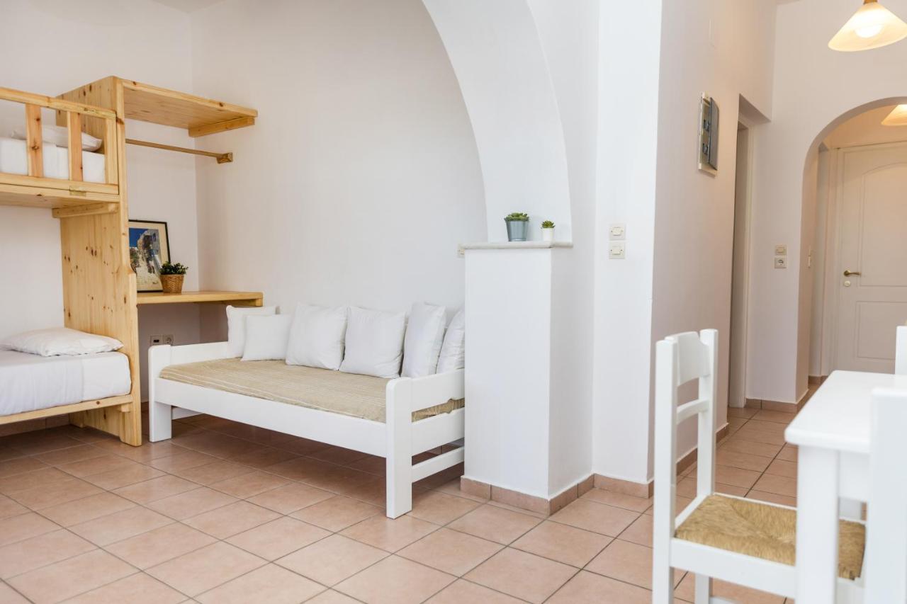 Aqua Naxos Apartments & Suites Agios Prokopios  Buitenkant foto