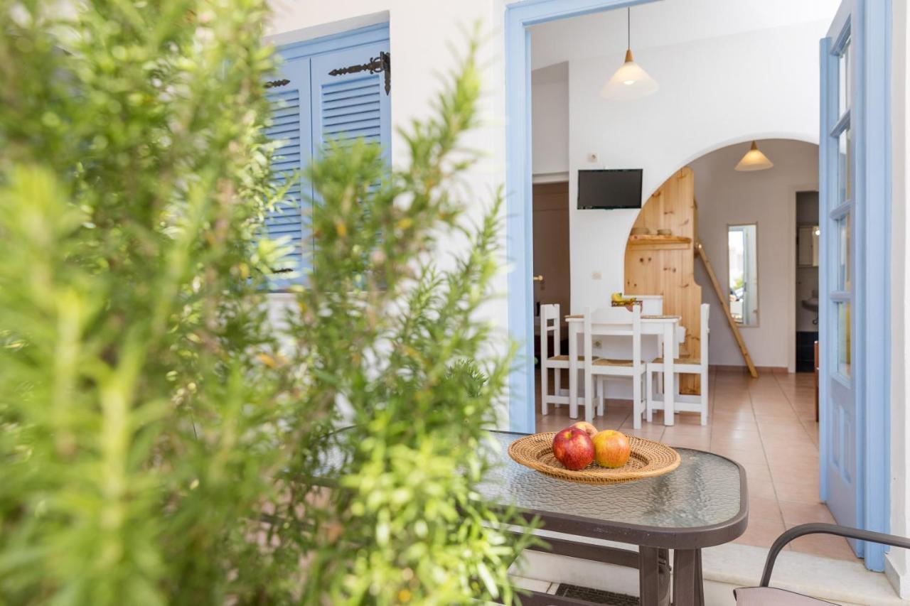 Aqua Naxos Apartments & Suites Agios Prokopios  Buitenkant foto