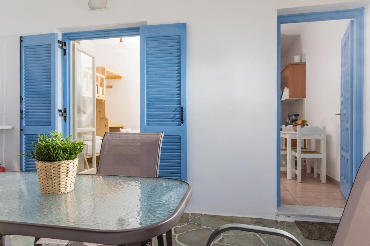 Aqua Naxos Apartments & Suites Agios Prokopios  Buitenkant foto