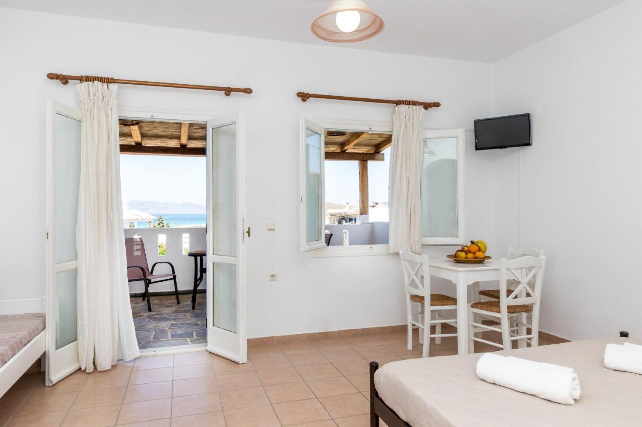 Aqua Naxos Apartments & Suites Agios Prokopios  Buitenkant foto